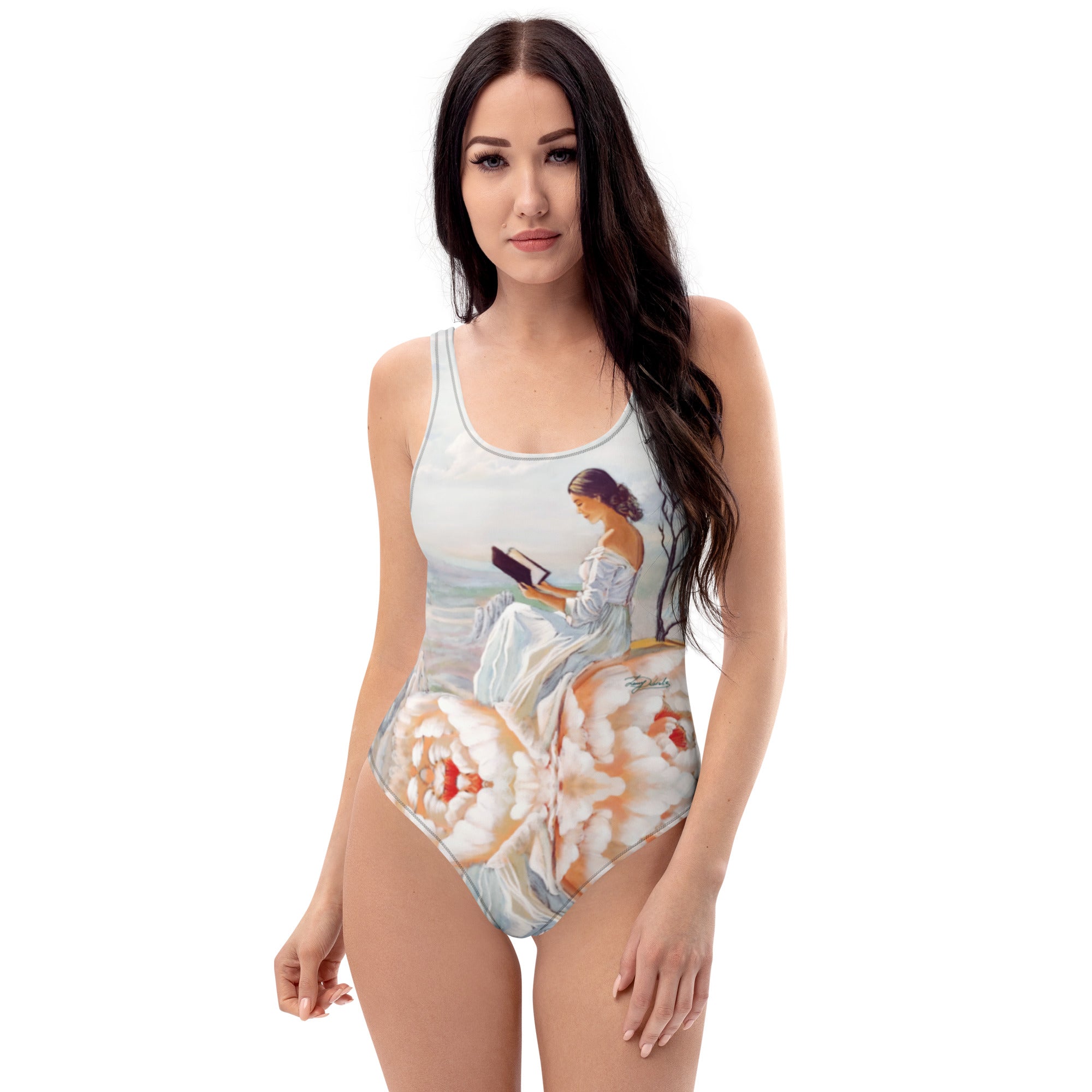 A woman wear an Art printed swimsuit 